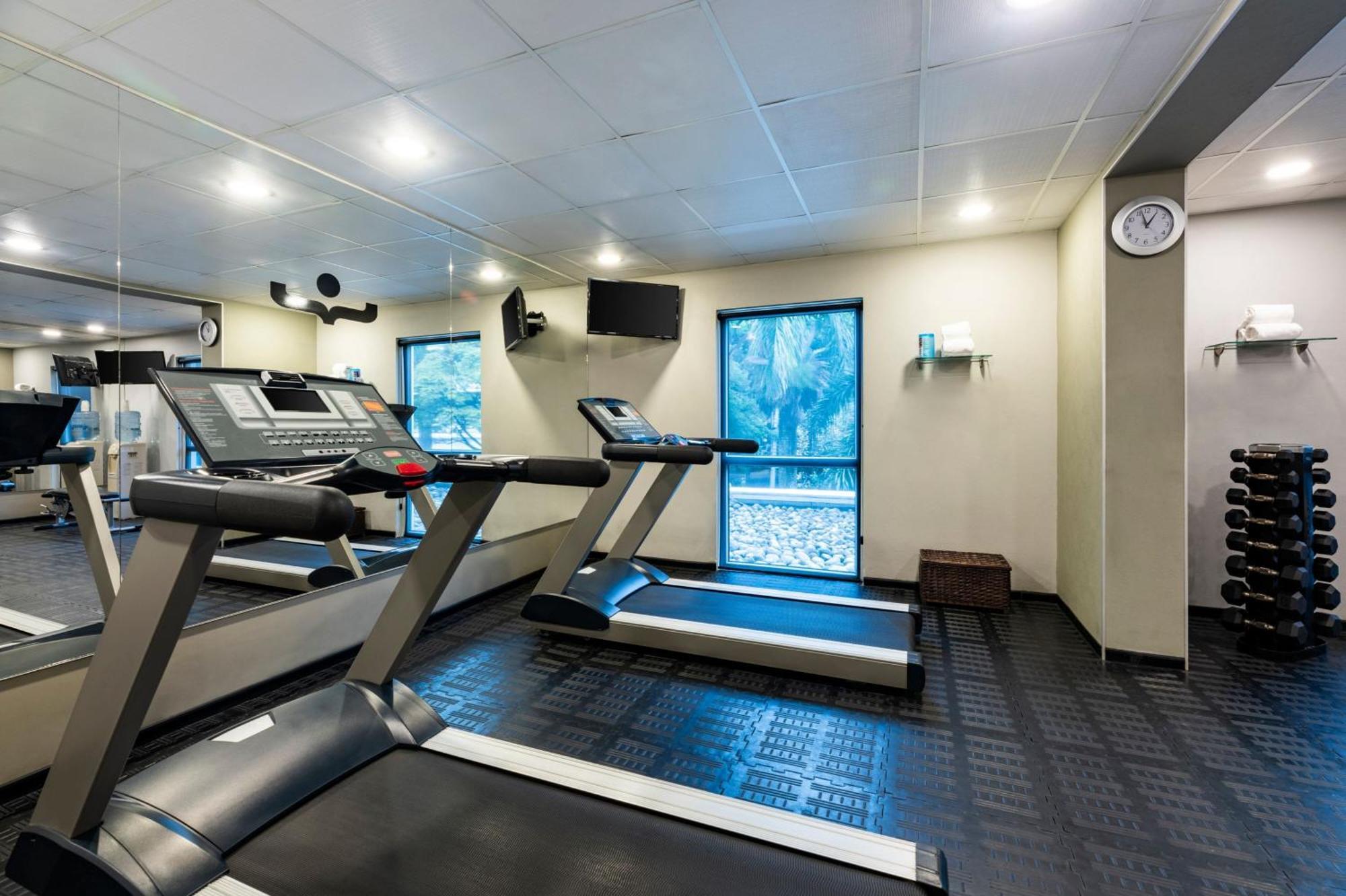 City Express Plus By Marriott Cali Colombia Ngoại thất bức ảnh